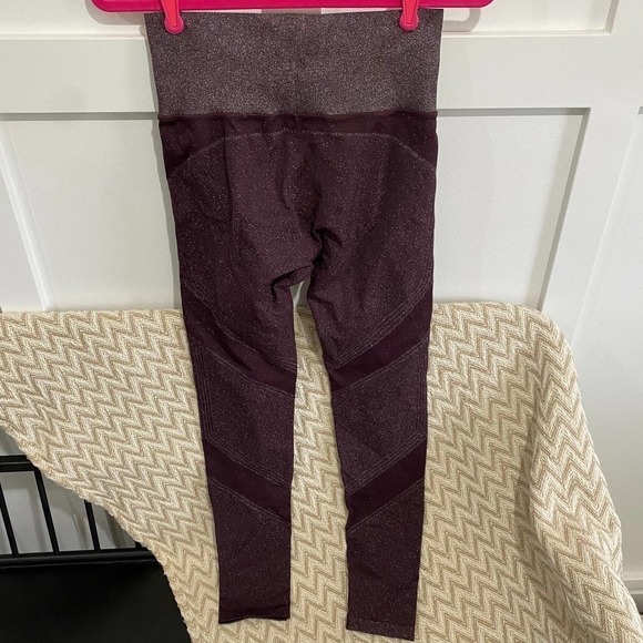 Athleta Twilight Tight 2.0 - Picture 7 of 9